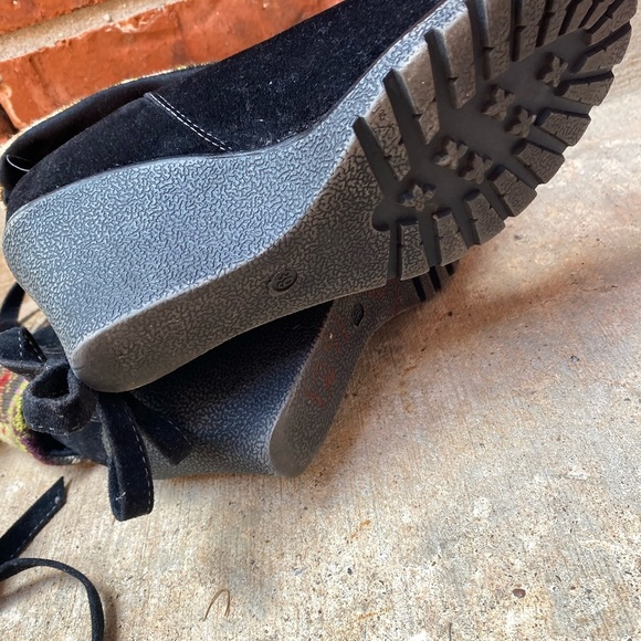 Womens 8.5 Mocassin Southwestern Boho Black Wedge Boots - Picture 7 of 9